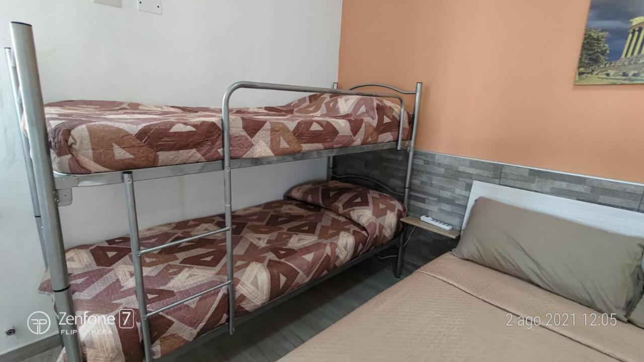 Casa Vacanze Abbacari 레알몬테 외부 사진