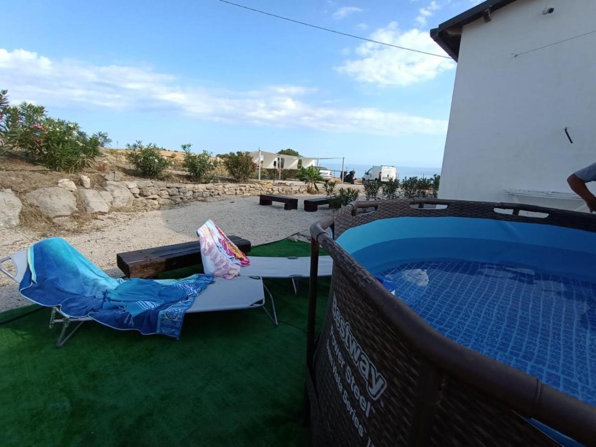 Casa Vacanze Abbacari 레알몬테 외부 사진